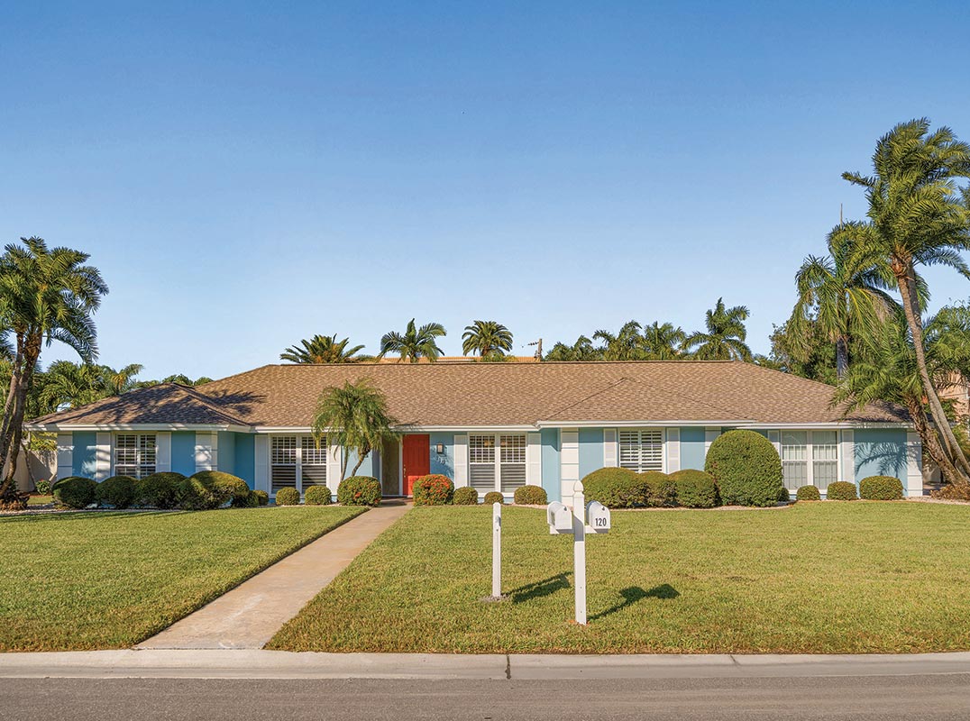 Welcome to Your Dream Home in cCoveted Belleair Beach