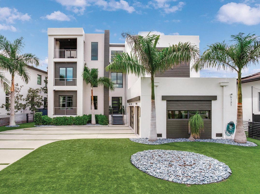 Breathtaking Three-Story Waterfront Sanctuary in South Tampa