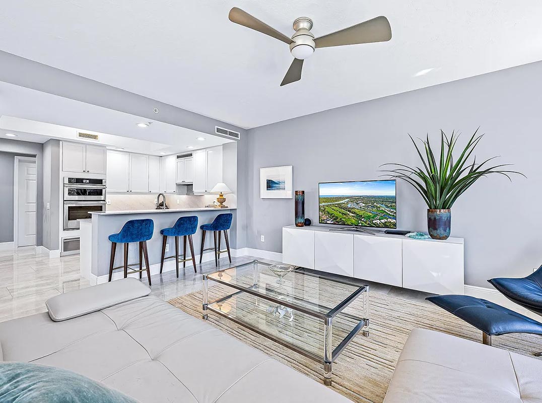 The Admiral at the Jupiter Yacht Club