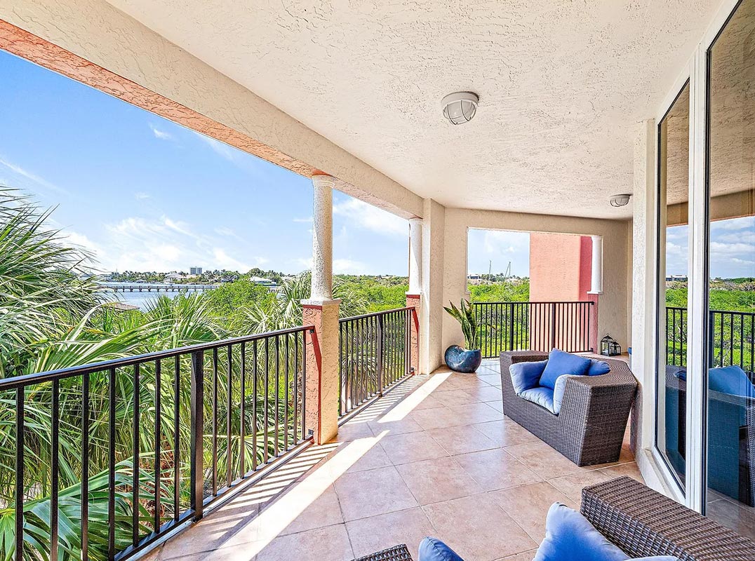 The Admiral at the Jupiter Yacht Club