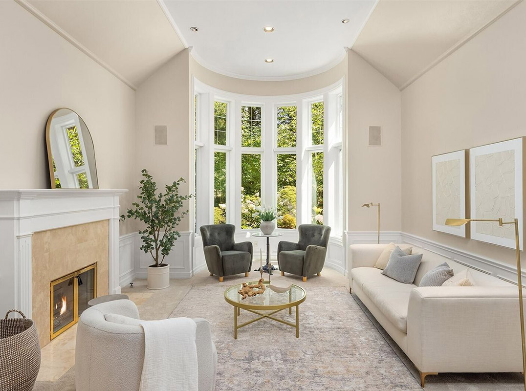 Custom Masterpiece in The Hedges