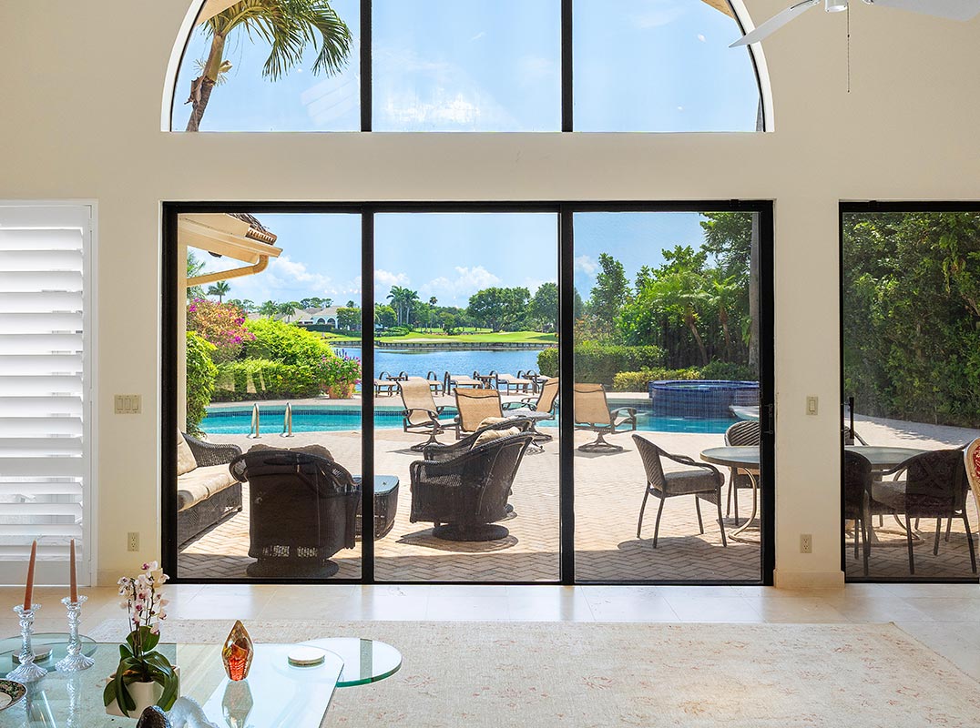 Lake Views in Frenchman's Creek