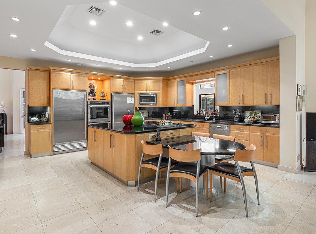 Lake Views in Frenchman's Creek