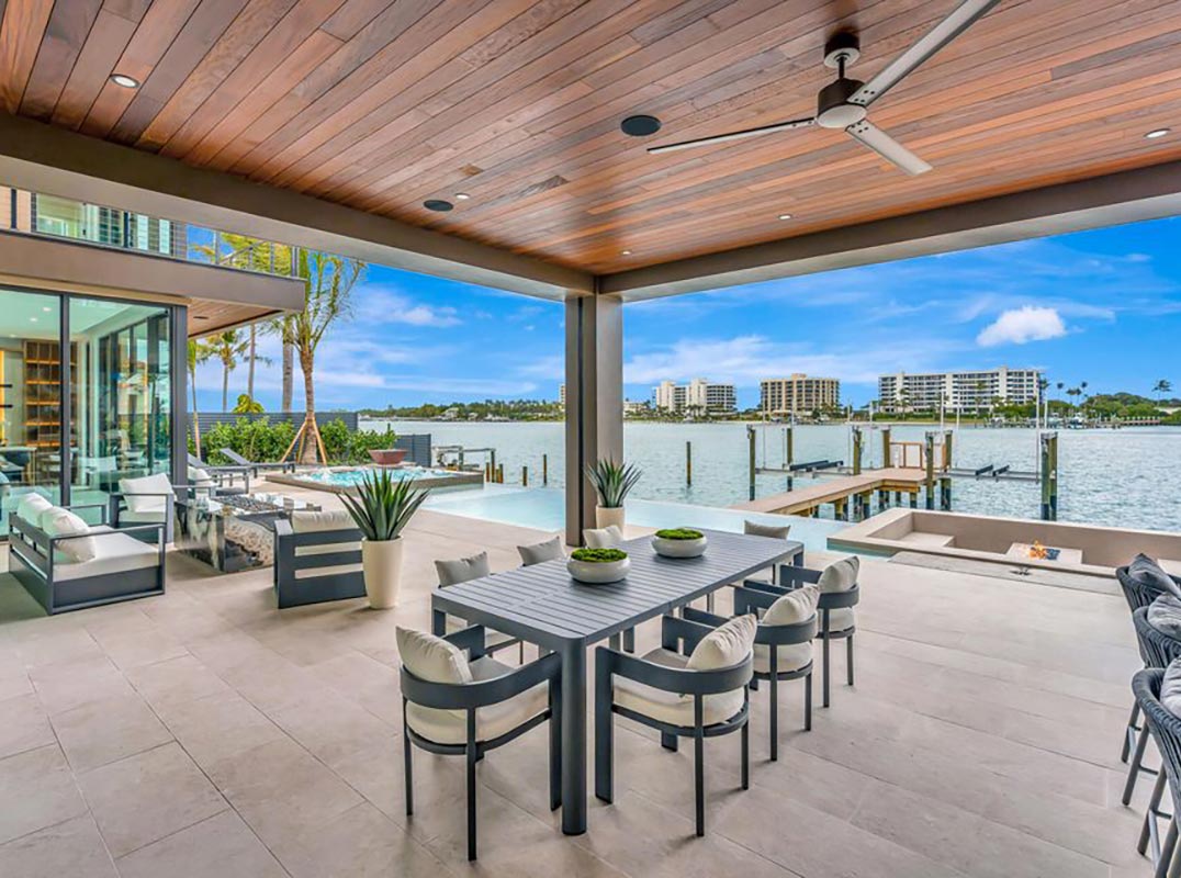 New Construction on Jupiter Intracoastal