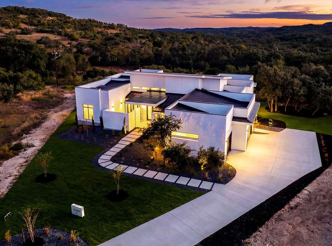 New Modern Luxury In Canyons At Scenic Loop