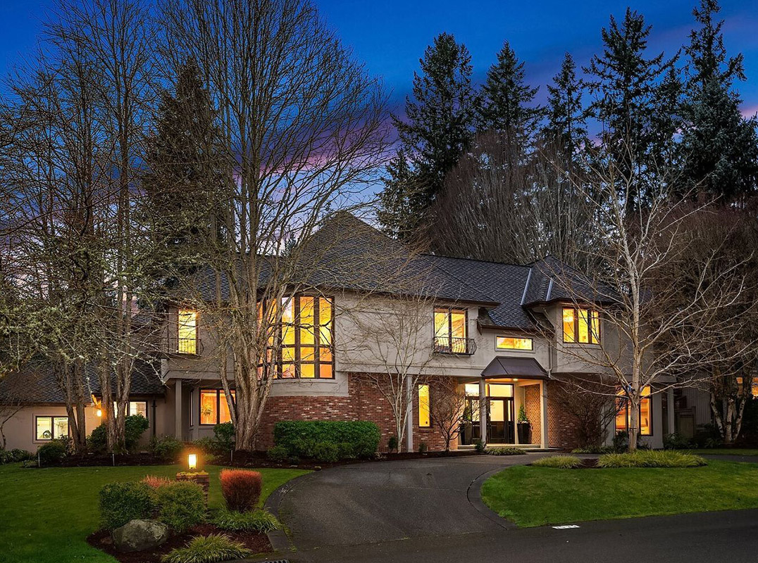 Expansive NW Retreat