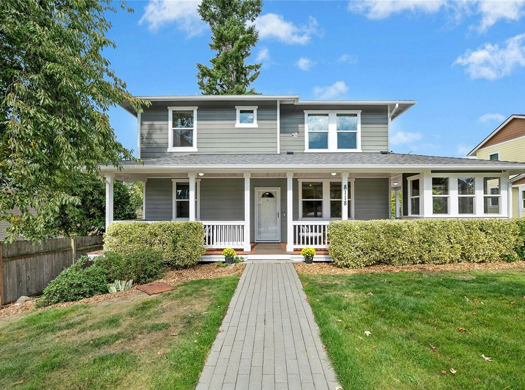 Immaculate Finn Hill Home