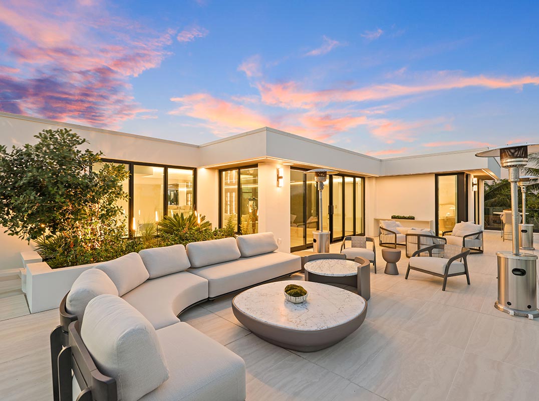 Bespoke Modern Estate