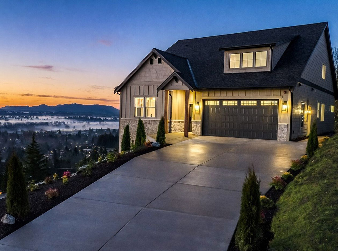 World-Class Views, Modern Luxury