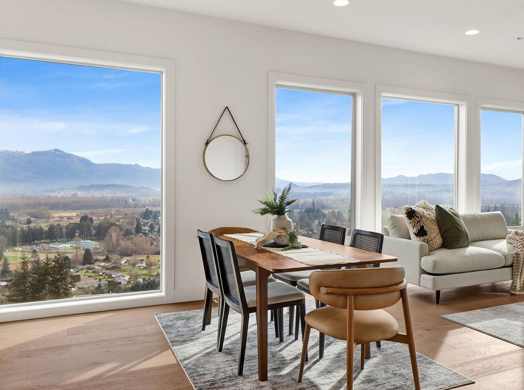 World-Class Views, Modern Luxury