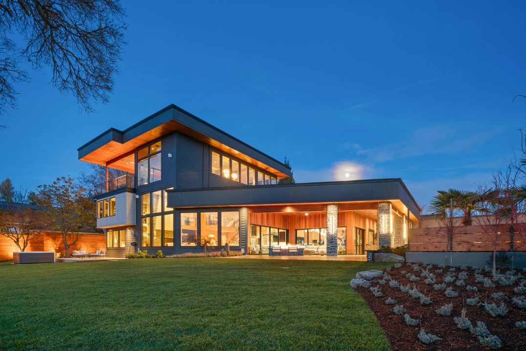 Live Among the Views