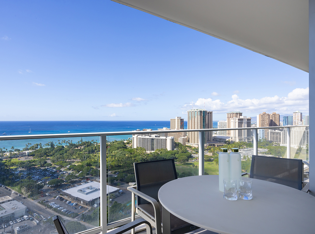 The Ritz-Carlton Residences #3010