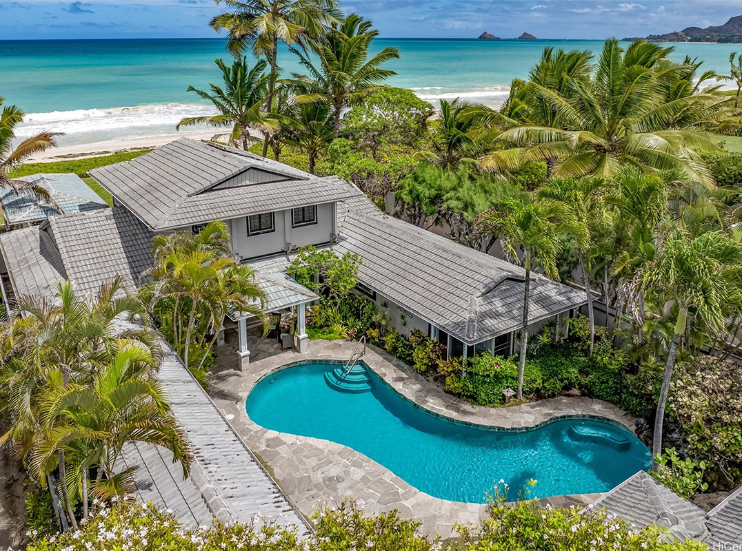 <I> <p style=”color:red'>*SOLD*</p></I> 11 Namala Place