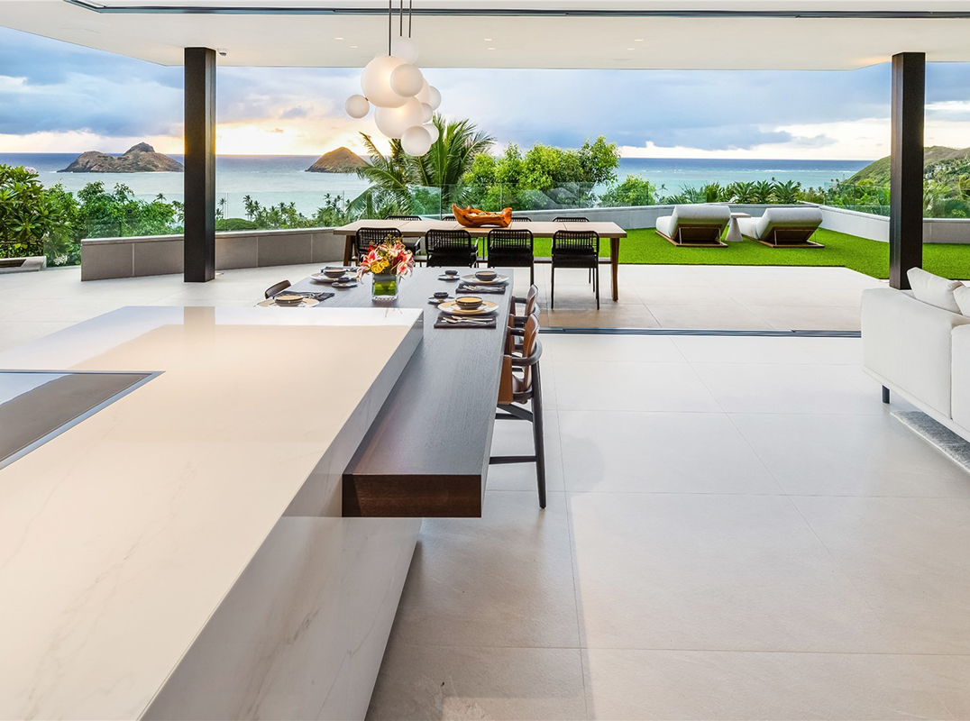 <I> <p style=”color:red'>*SOLD*</p></I> 380 Lama Place