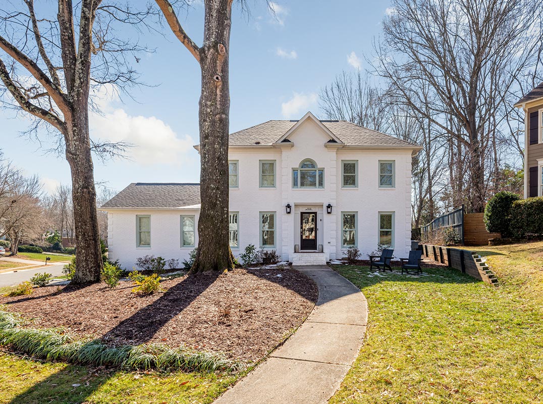 Contemporary Livability in Close Proximity to SouthPark