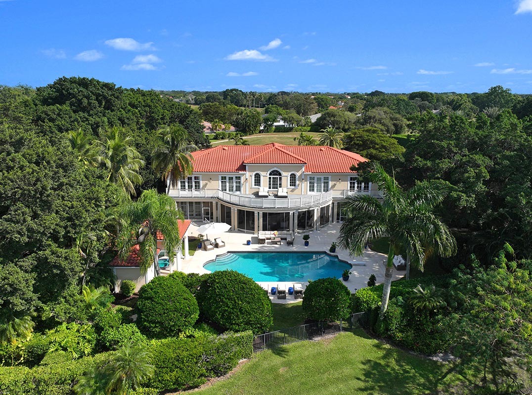 Beautiful Views in Exclusive Palm Beach Polo