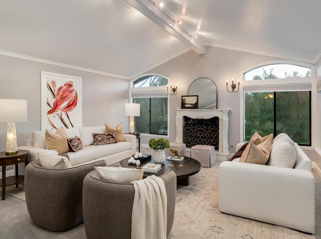 Private Gated Vineyard Estate