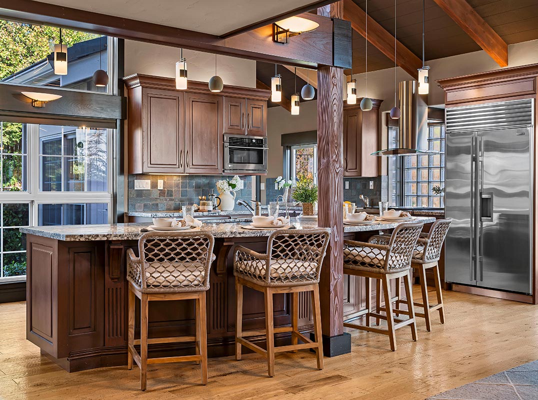 Inspiring Views From Nearly Every Window