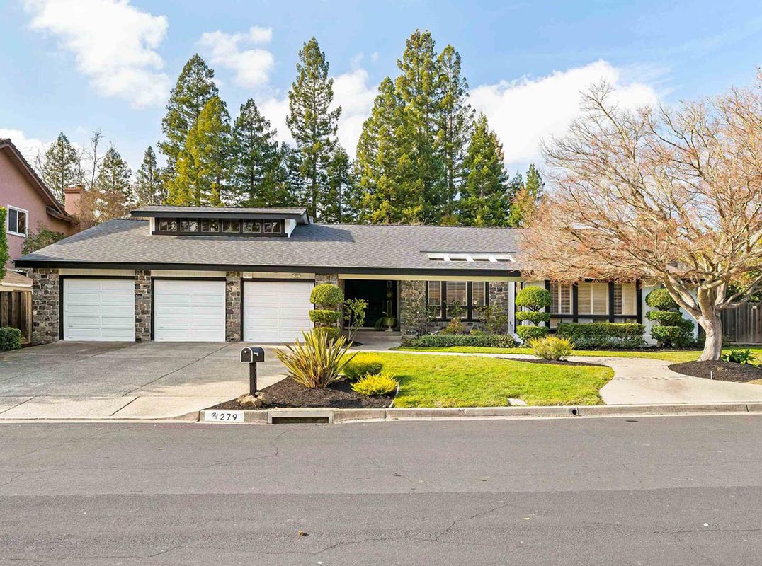 An Exceptional Opportunity In Alamo’s Prestigious Round Hill