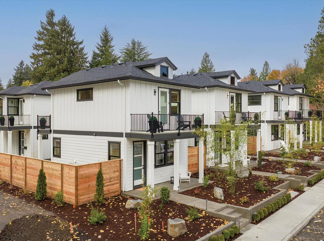 LAKE OSWEGO COTTAGES