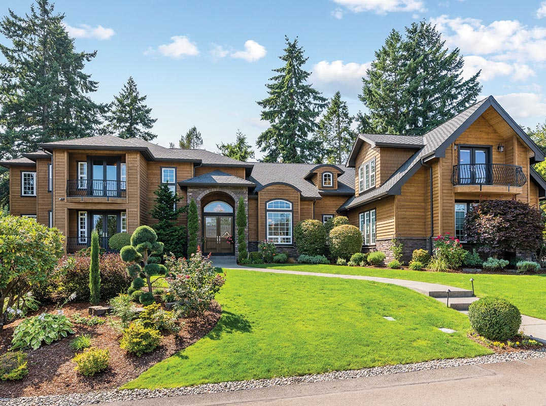 Effortless Luxury in Lake Oswego’s Forest Highlands