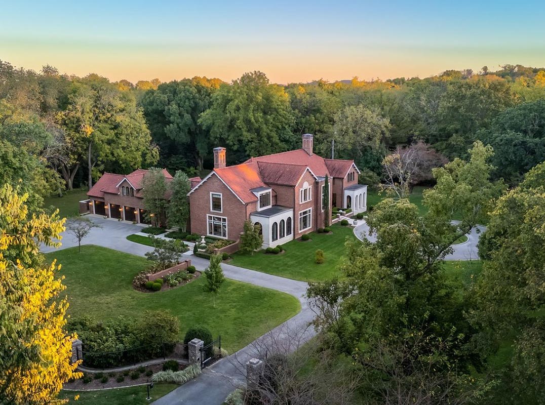Refined Living Stretching Over Nearly 2.5 Acres