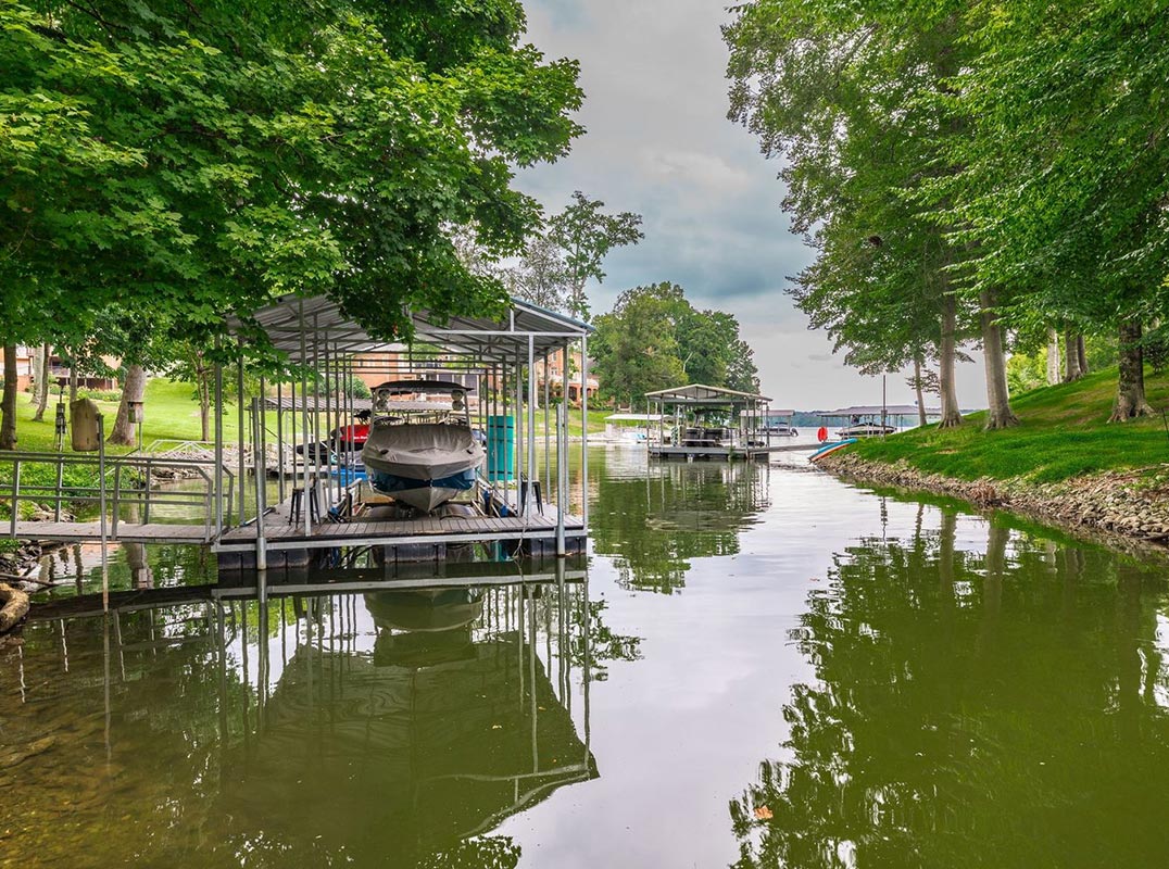 Magnificent Lake Estate