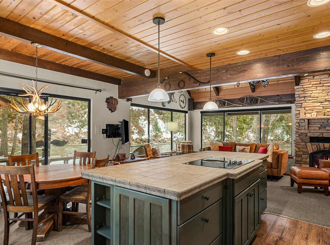 Charming Mountain Retreat