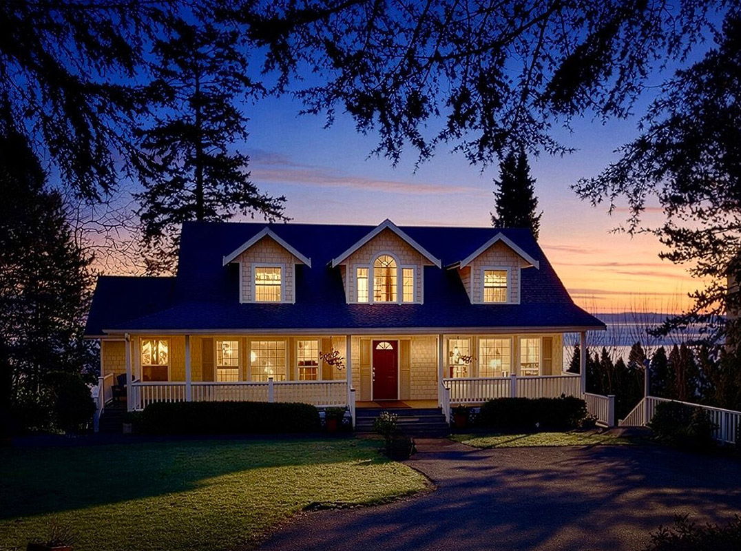 Architecturally Refined Cape Cod Estate