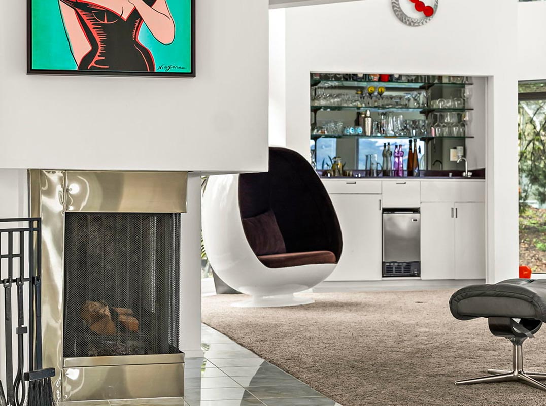 Iconic Westlake Architectural Gem with Award-Winning Design