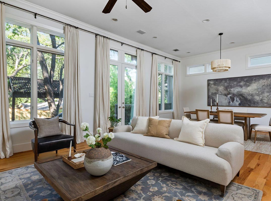 Charming Deep Eddy Retreat in the Heart of Central Austin