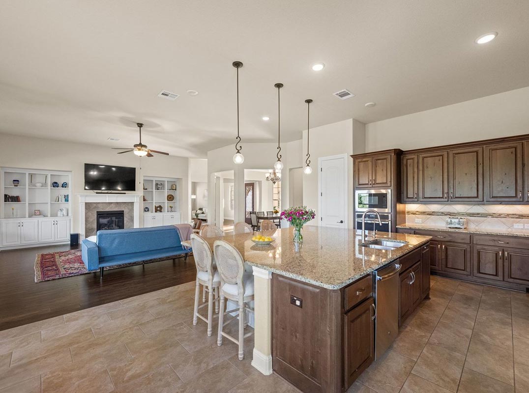 Discover Your Dream Home