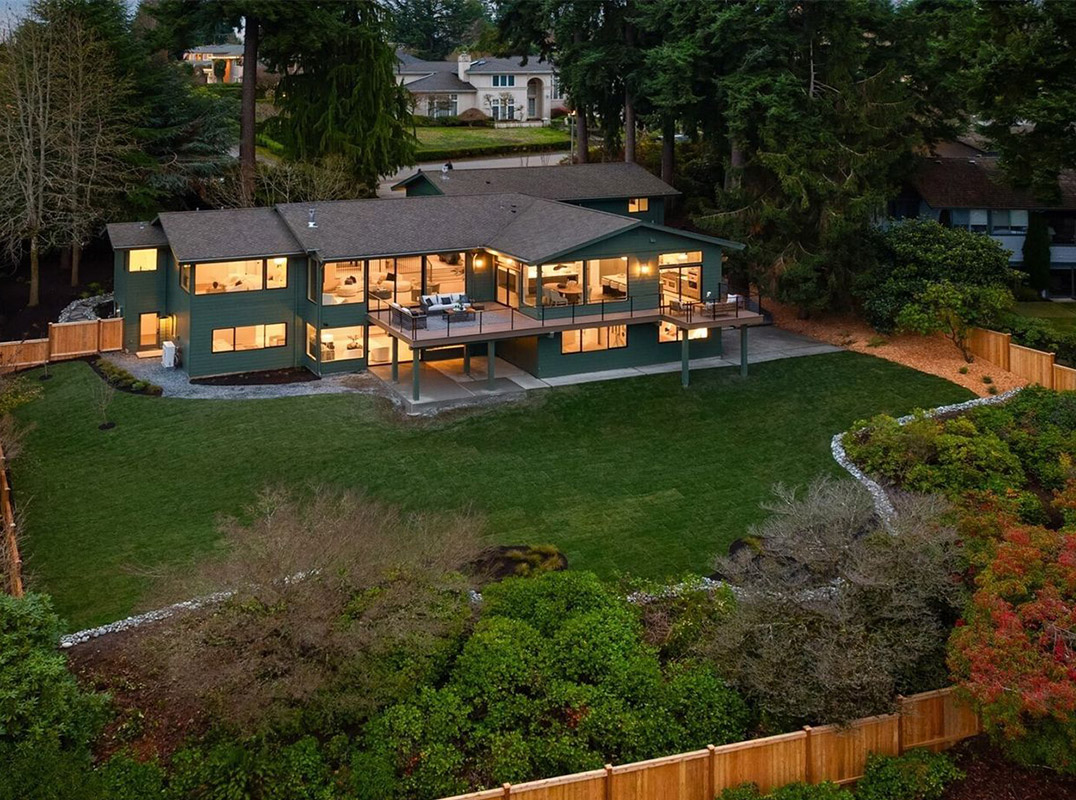 Signature Clyde Hill Residence