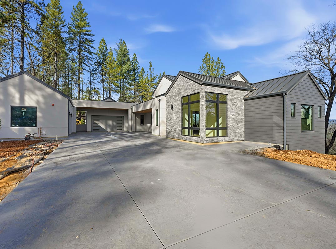 Brand-New Custom-Built Residence