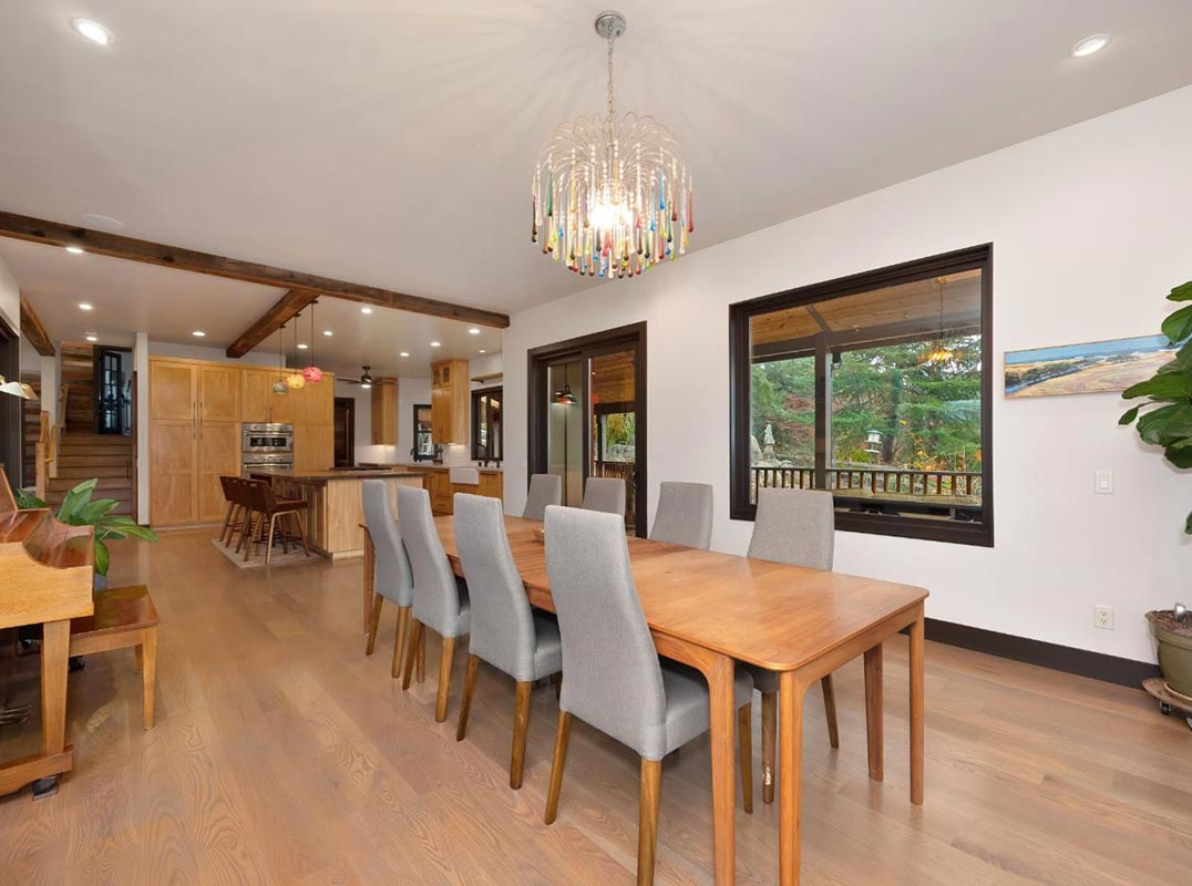 One-Of-A-Kind Modern-Meets-Farmhouse Retreat