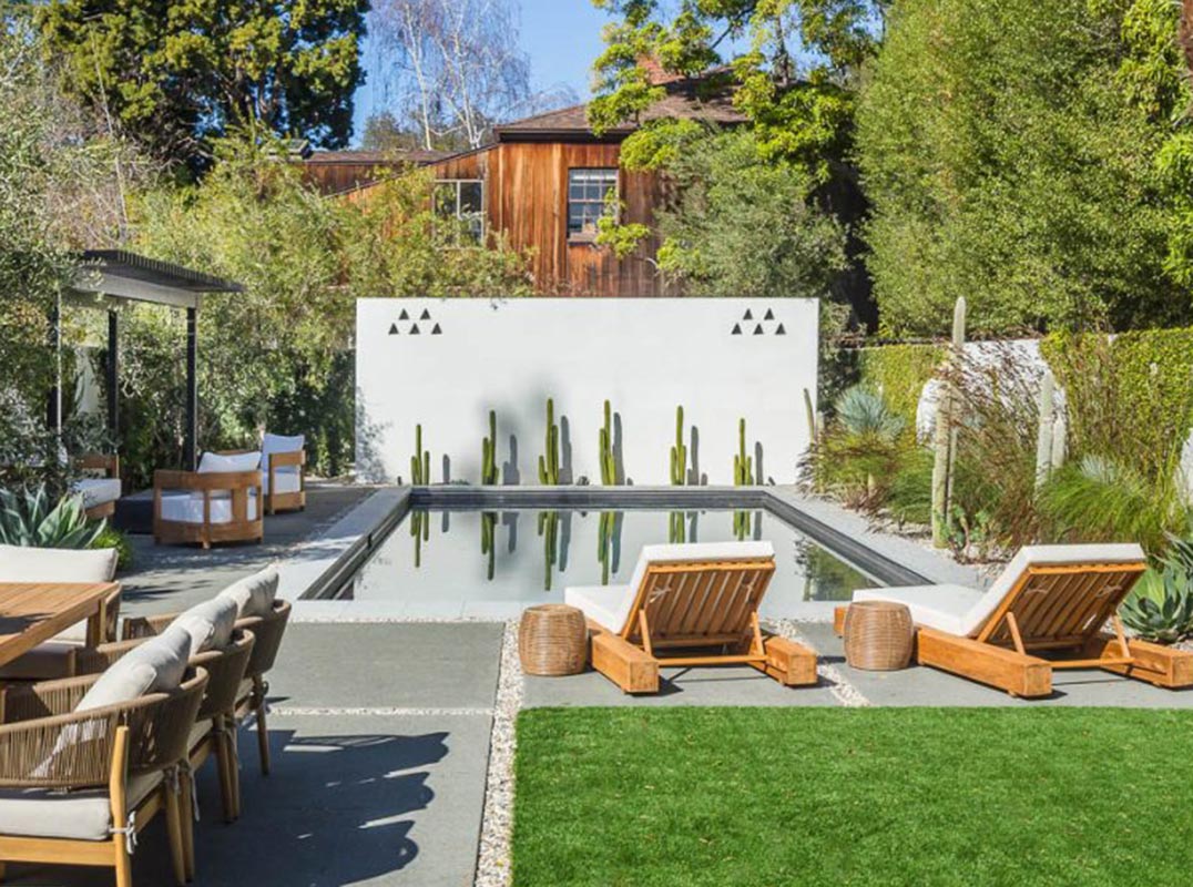 Exquisite Modern Mediterranean