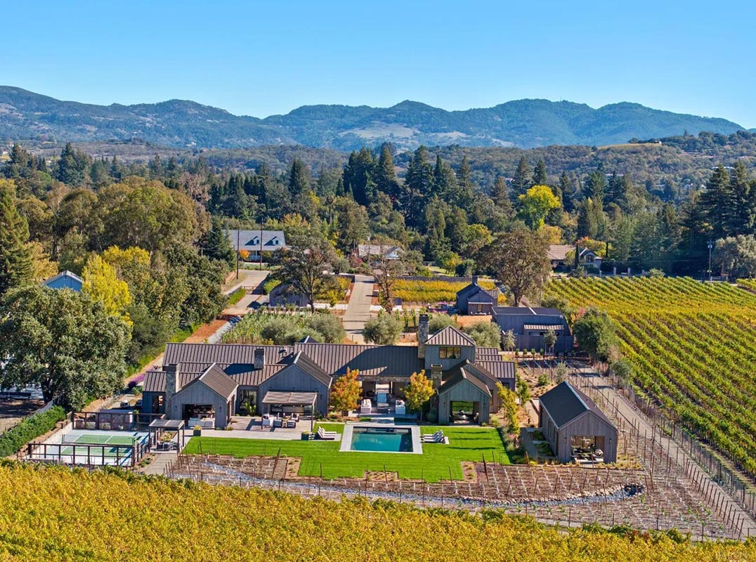 A Modern Napa Valley Masterpiece