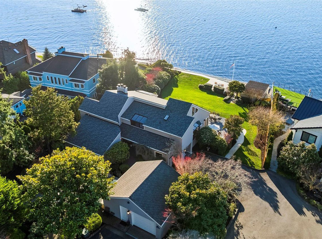 Exceptional Waterfront Estate