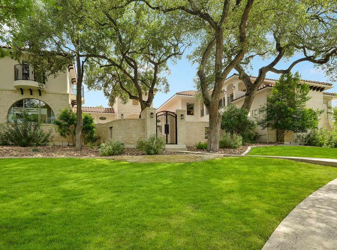 Hill Country Chic Estate