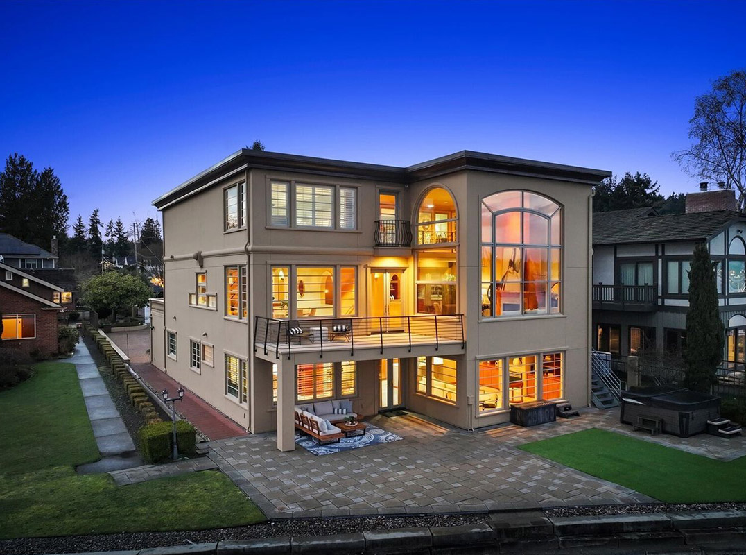 Spectacular Lake Washington Waterfront Opportunity