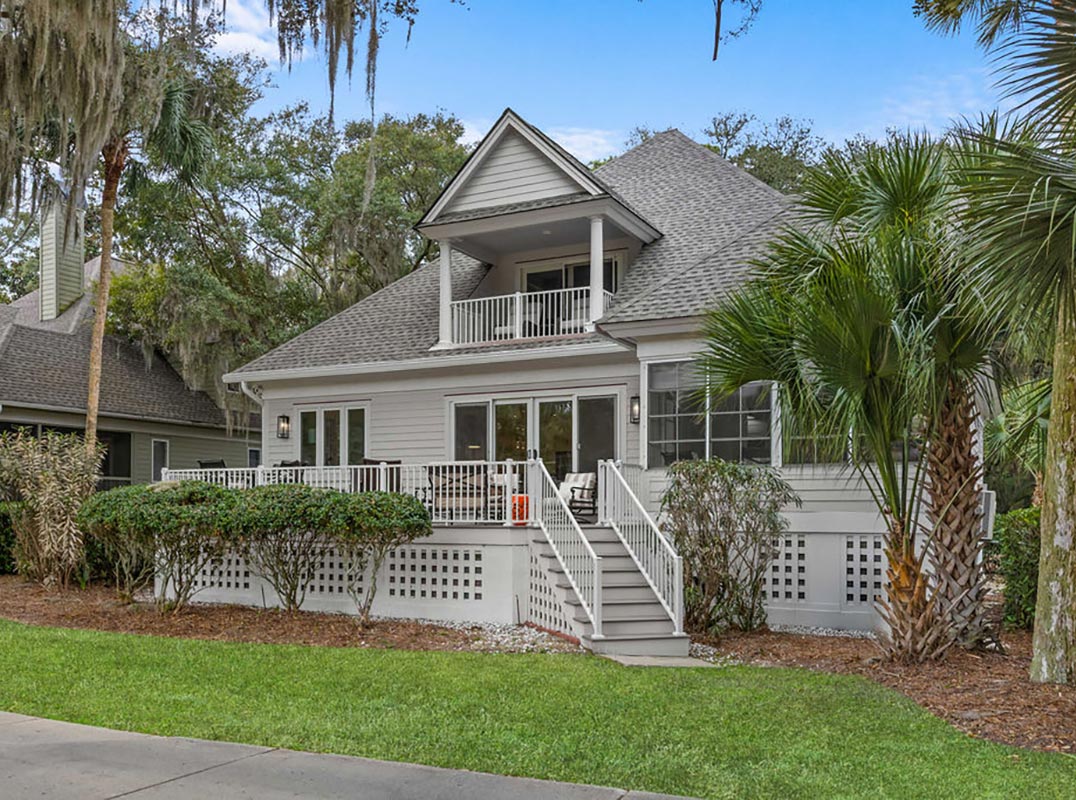 Overlooking the 17th fairway of the Renowned Crooked Oaks Golf Course