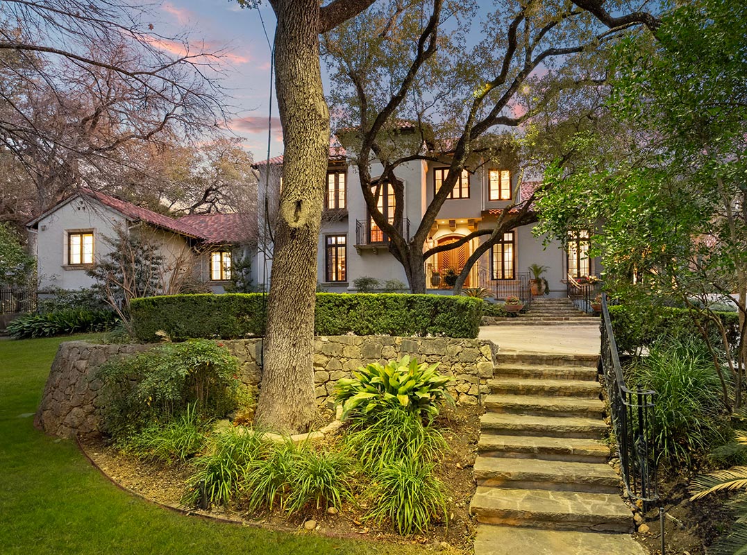 A Private Retreat in the City