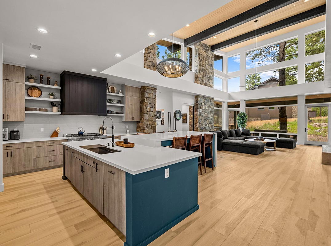 Modern Cabin Guard-Gated Pine Canyon