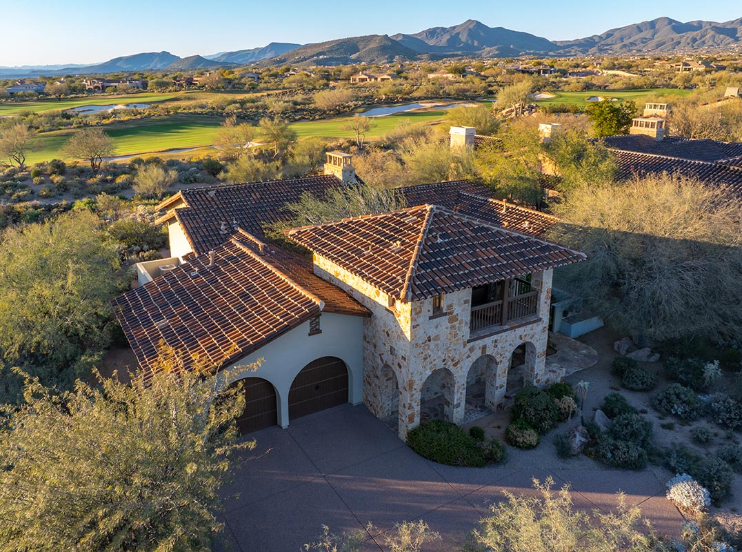 Rare Golf Course Villa