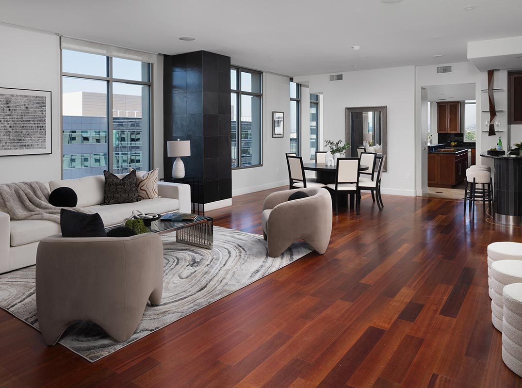 10th Floor of Esplanade Place