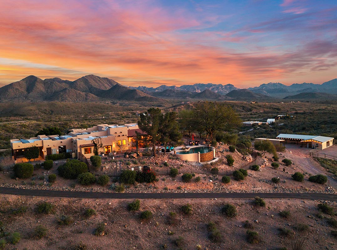 Hilltop Equestrian Estate | Goldfield Ranch