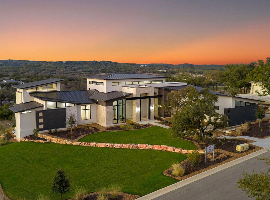 Exceptional New Construction By Renowned Builder Josh Pulliam