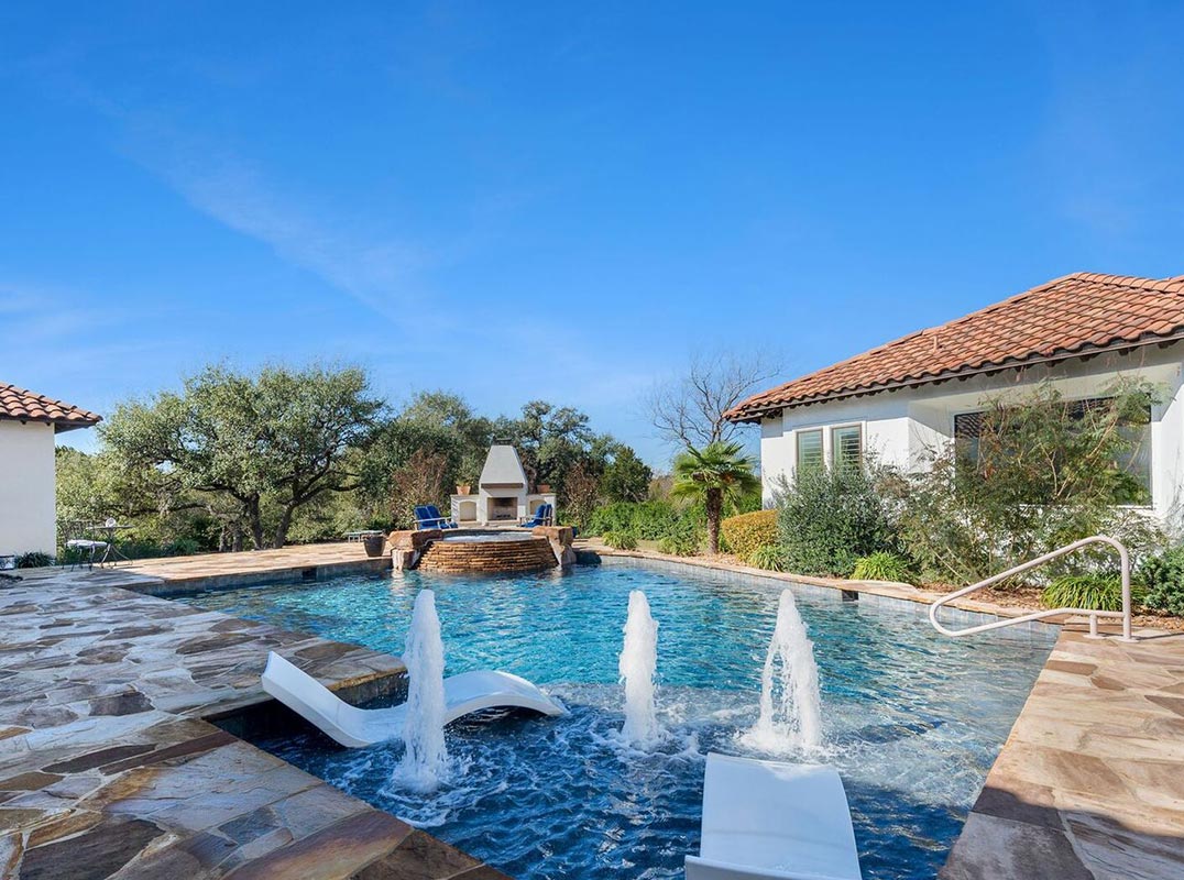 Exceptional Burdick Homes Estate
