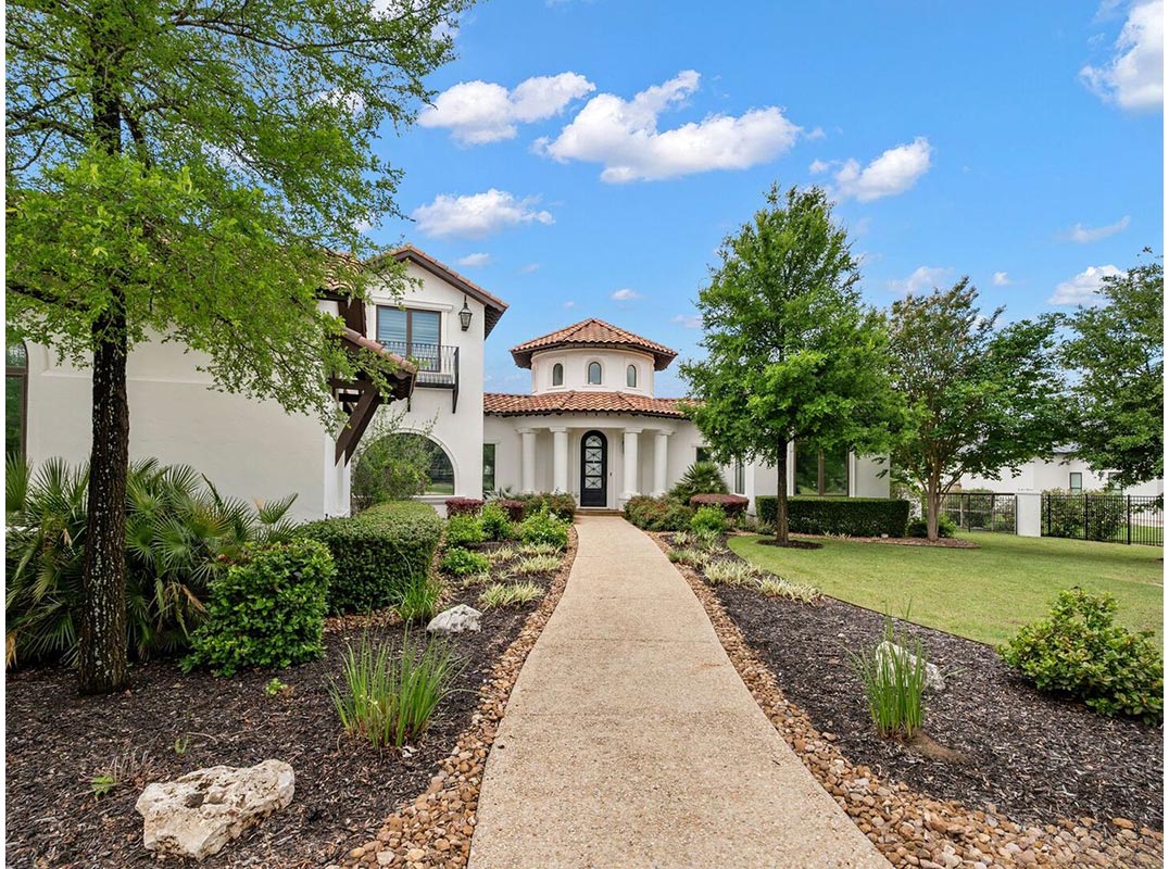 Exceptional Burdick Homes Estate
