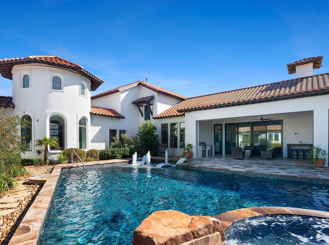 Exceptional Burdick Homes Estate